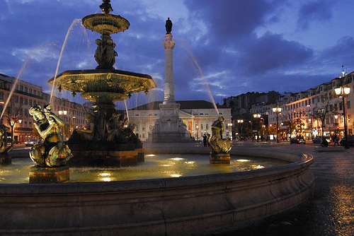 Fountain at Praca Dom Pedro IV (Rossio).