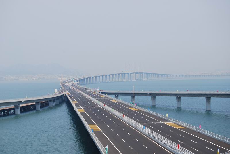 Jiaozhou bay bridge